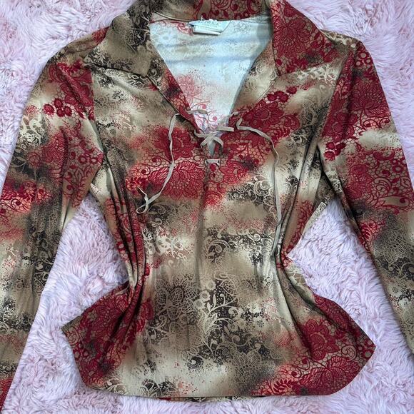Absolutely gorgeous red and brown floral long sleeve top - Picture 4 of 8